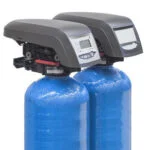 ΔΙΔΥΜΟΙ ΟΓΚΟΜΕΤΡΙΚΟΙ ΑΠΟΣΚΛΗΡΥΝΤΕΣ ΝΕΡΟΥ TWIN SOFTENER VOLUMETRIC PENTAIR 2x25lt - Image 2